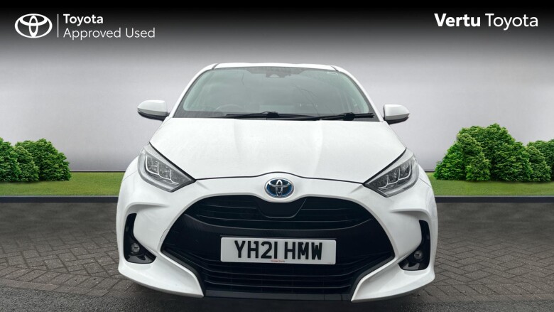 Toyota Yaris 1.5 Hybrid Design 5dr CVT Hybrid Hatchback
